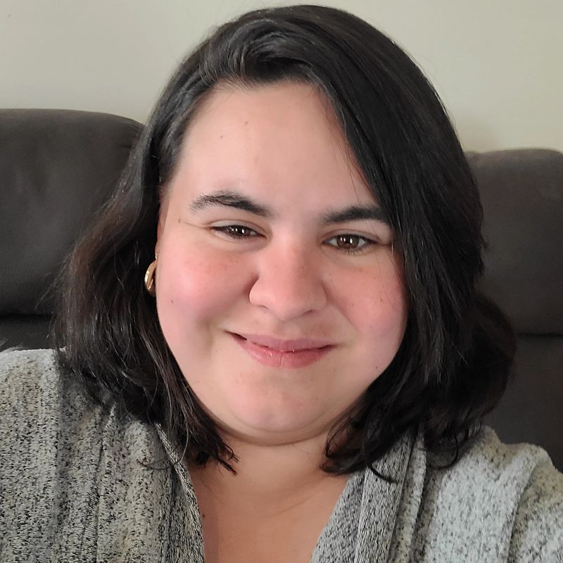 Kim Hadnagy, sewing class instructor